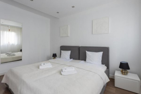 Central Warsaw Apartment - Great Location - Modern Studio - Wronia 45B